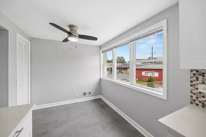 5153 S Oak Park Avenue, Chicago, IL 60638 - Photo 6