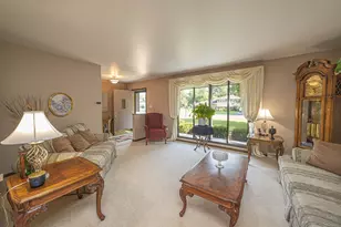 302 Birch Dr, Shorewood, IL 60404 - Photo 10