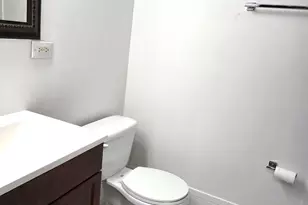 4343 N Clarendon St, Chicago, IL 60613 - Photo 20