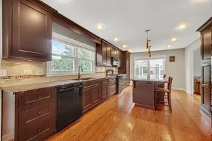 3923 New Haven Ave, Arlington Heights, IL 60004 - Photo 8