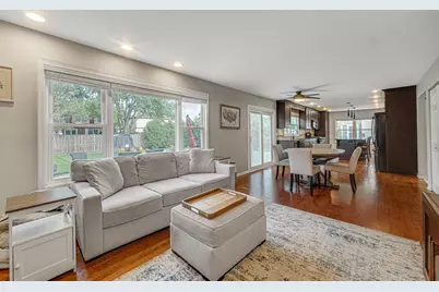 3923 New Haven Avenue, Arlington Heights, IL 60004 - Photo 12