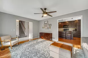 3923 New Haven Ave, Arlington Heights, IL 60004 - Photo 4
