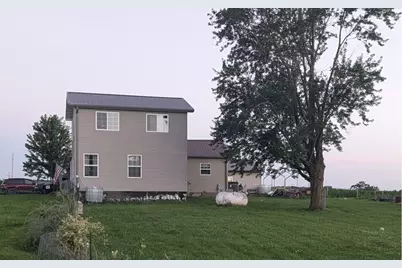 2151 E 1700th Street, Coatsburg, IL 62325 - Photo 2