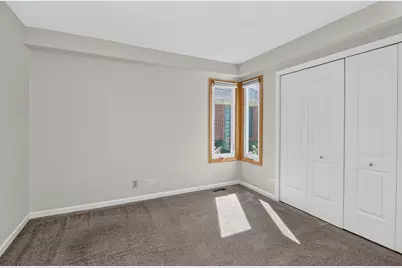 181 Inverness Court #1, Elk Grove Village, IL 60007 - Photo 12