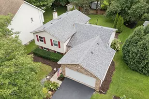 2296 Briarhill Dr, Naperville, IL 60565 - Photo 26