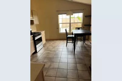545 N Fox Trail #545, Round Lake, IL 60073 - Photo 4