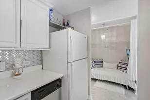 440 N McClurg Ct, Chicago, IL 60611 - Photo 6