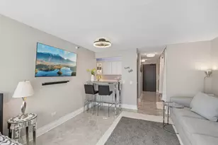 440 N McClurg Ct, Chicago, IL 60611 - Photo 4