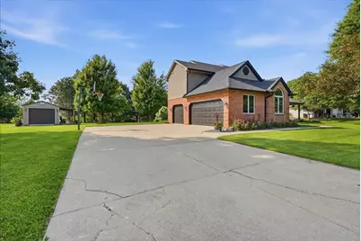 655 Deer Lakes Drive, Goodfield, IL 61742 - Photo 44