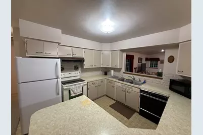 1247 Tilton Park Drive, Rochelle, IL 61068 - Photo 16