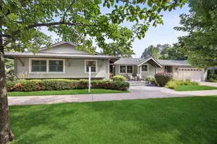 501 N Edgewood Ave, La Grange Park, IL 60526 - Photo 1