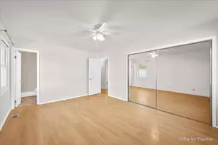 720 Woodhollow Ln, Buffalo Grove, IL 60089 - Photo 20