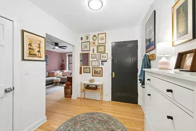 5952 N Lakewood Avenue #2W, Chicago, IL 60660 - Photo 8