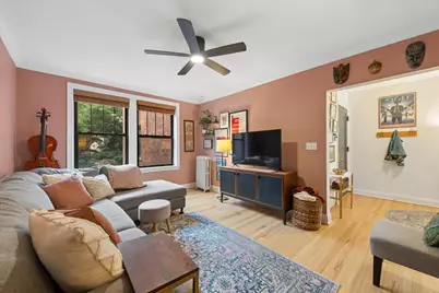 5952 N Lakewood Avenue #2W, Chicago, IL 60660 - Photo 2