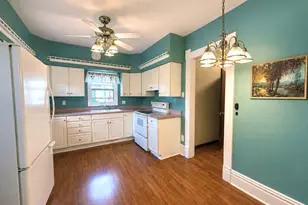 389 Chicago Rd, Paw Paw, IL 61353 - Photo 12