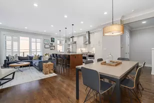 1046 W Altgeld St, Chicago, IL 60614 - Photo 2
