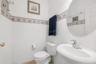 2022 Prairie Rose Ln, Yorkville, IL 60560 - Photo 16