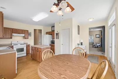 2022 Prairie Rose Lane, Yorkville, IL 60560 - Photo 12