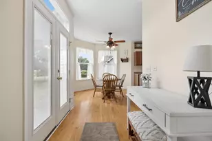 2022 Prairie Rose Ln, Yorkville, IL 60560 - Photo 10