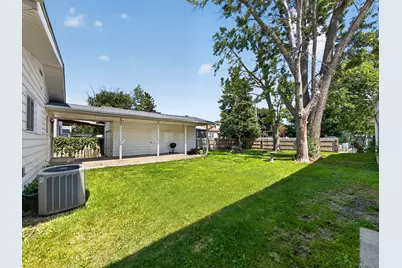 116 N Hickory Street, Waterman, IL 60556 - Photo 24