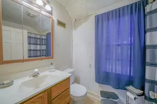 1205 W 6th Ave, Rochelle, IL 61068 - Photo 18