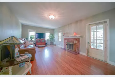 1205 W 6th Avenue, Rochelle, IL 61068 - Photo 8