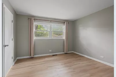 1903 Highview Avenue, McHenry, IL 60050 - Photo 12