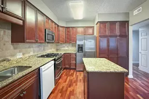701 W Rand Rd, Arlington Heights, IL 60004 - Photo 4