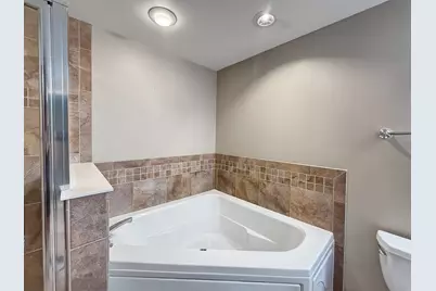 701 W Rand Road #137, Arlington Heights, IL 60004 - Photo 10