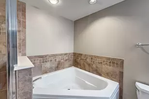 701 W Rand Rd, Arlington Heights, IL 60004 - Photo 10