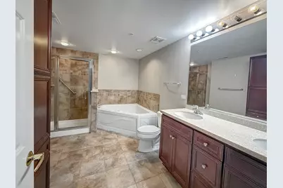 701 W Rand Road #137, Arlington Heights, IL 60004 - Photo 8