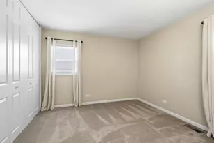 252 Marilyn Ave, Glendale Heights, IL 60139 - Photo 12