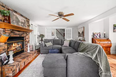 [Address not provided], Aurora, IL 60506 - Photo 8