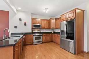 11156 Karen Dr, Orland Park, IL 60467 - Photo 6
