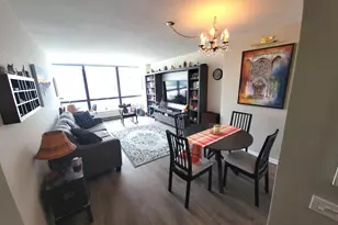 5415 N Sheridan Rd, Chicago, IL 60640 - Photo 6