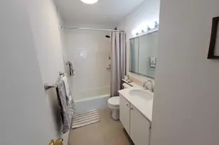 5415 N Sheridan Rd, Chicago, IL 60640 - Photo 16