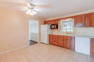 14630 N Woodlawn Ln, Chicago, IL 62898 - Photo 16