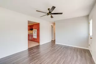 14630 N Woodlawn Ln, Chicago, IL 62898 - Photo 8