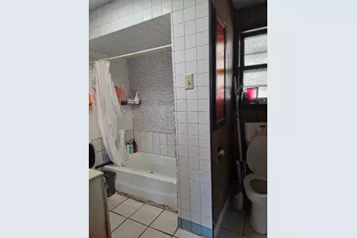 3030 S Poplar Avenue, Chicago, IL 60608 - Photo 10