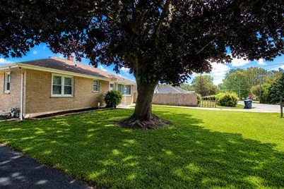 3209 Cornell Road, Waukegan, IL 60087 - Photo 2