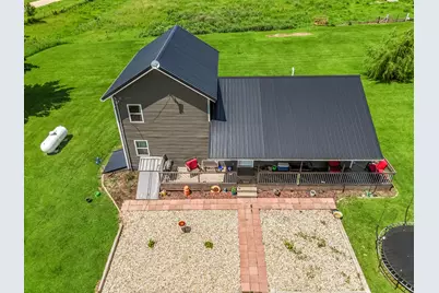 15564 W Fisher Road, Lena, IL 61048 - Photo 6