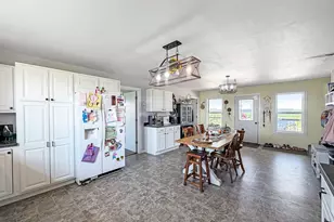 15564 W Fisher Rd, Lena, IL 61048 - Photo 14