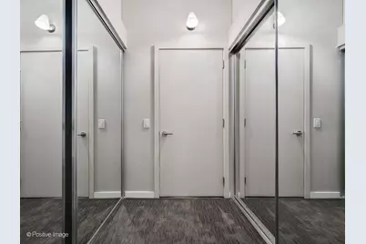 333 W Hubbard Street #904, Chicago, IL 60654 - Photo 18