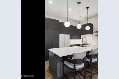 333 W Hubbard Street #904, Chicago, IL 60654 - Photo 10