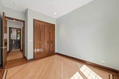7001 Laramie Avenue, Skokie, IL 60077 - Photo 26