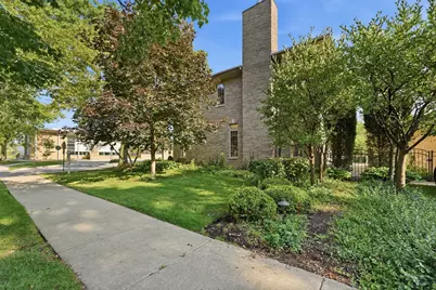 7001 Laramie Avenue, Skokie, IL 60077 - Photo 56
