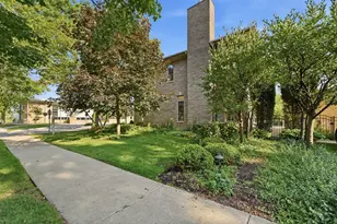 7001 Laramie Ave, Skokie, IL 60077 - Photo 56