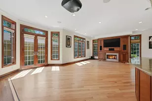 7001 Laramie Ave, Skokie, IL 60077 - Photo 10