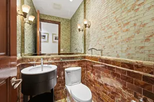 7001 Laramie Ave, Skokie, IL 60077 - Photo 24