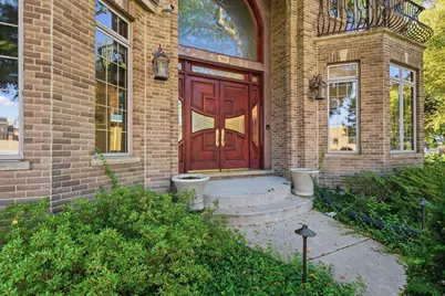 7001 Laramie Avenue, Skokie, IL 60077 - Photo 2